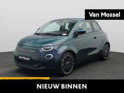 Groen Gebruikt 2023 Fiat 500e La Prima Hatchback | € 23.900 (Eerlijke prijs)
