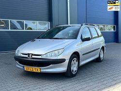 Grijs Gebruikt 2003 Peugeot 206 Stationwagen | € 999 (Eerlijke prijs)