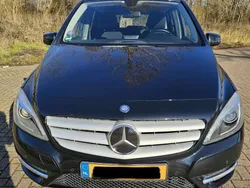 Zwart Gebruikt 2012 Mercedes B180 Ambition MPV | € 10.950 (Eerlijke prijs)