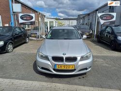 Grijs Gebruikt 2012 BMW 318 Luxury Line Stationwagen | € 5.999 (Duur)