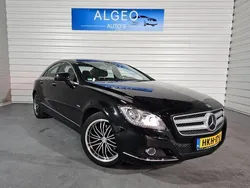 Zwart, metallic lak Gebruikt 2011 Mercedes CLS350 Sedan | € 17.450 (Eerlijke prijs)