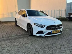 Wit Gebruikt 2020 Mercedes A160 Business Stationwagen | € 22.750 (Eerlijke prijs)