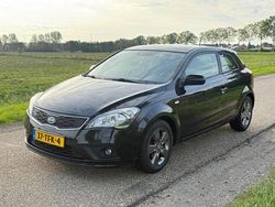 Zwart Gebruikt 2012 Kia ProCeed Plus Hatchback | € 4.250 (Eerlijke prijs)