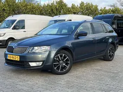Grijs Gebruikt 2014 Skoda Octavia Business Line Stationwagen | € 5.880 (Eerlijke prijs)