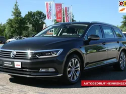 Grijs Gebruikt 2018 VW Passat Highline Stationwagen | € 18.450 (Goede deal)
