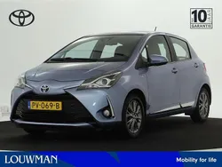 Blauw Gebruikt 2017 Toyota Yaris Hybrid Executive Hatchback | € 17.950 (Eerlijke prijs)