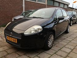 Zwart Gebruikt 2009 Fiat Grande Punto Hatchback | € 2.250 (Eerlijke prijs)