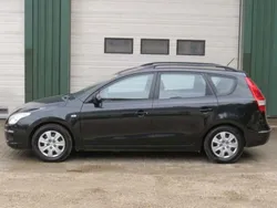 Zwart Gebruikt 2009 Hyundai i30 Active Stationwagen | € 1.950 (Eerlijke prijs)