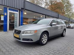 Grijs Gebruikt 2008 Volvo V70 Performance Stationwagen | € 6.499 (Super prijs)