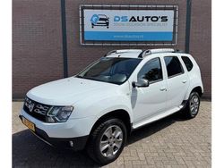 Wit Gebruikt 2016 Dacia Duster Lauréate SUV | € 7.199 (Eerlijke prijs)