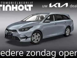 Grijs, metallic lak Nieuw 2025 Kia Ceed Sportswagon Silver Stationwagen | € 29.990 (Goede deal)