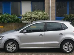 Grijs Gebruikt 2013 VW Polo Comfortline Hatchback | € 4.950 (Iets duurder)