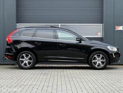 Zwart Gebruikt 2015 Volvo XC60 Summum SUV | € 17.950 (Eerlijke prijs)
