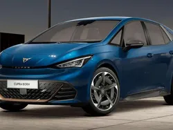 Blauw, metallic lak Gebruikt 2025 Cupra Born Limited Edition Hatchback | € 44.990