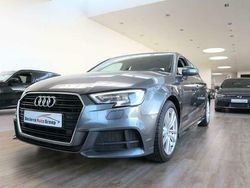 Grijs Gebruikt 2017 Audi A3 Design Sedan | € 21.950 (Duur)