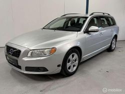 Grijs Gebruikt 2009 Volvo V70 Momentum Stationwagen | € 10.945 (Eerlijke prijs)