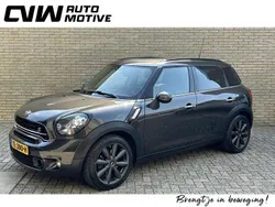 Bruin, metallic lak Gebruikt 2015 Mini Cooper S Countryman SUV | € 12.900 (Goede deal)