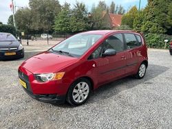 Rood Gebruikt 2009 Mitsubishi Colt Invite Hatchback | € 4.495 (Eerlijke prijs)