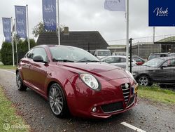 Rood Gebruikt 2013 Alfa Romeo MiTo Distinctive Hatchback | € 4.850 (Eerlijke prijs)