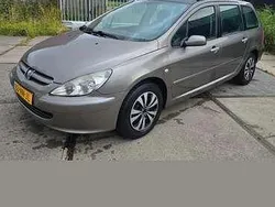 Brons Gebruikt 2004 Peugeot 307 Stationwagen | € 850 (Eerlijke prijs)
