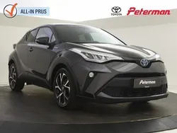 Grijs, metallic lak Gebruikt 2021 Toyota C-HR SUV | € 23.299 (Eerlijke prijs)