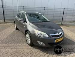 Grijs Gebruikt 2011 Opel Astra Cosmo Stationwagen | € 3.995 (Goede deal)