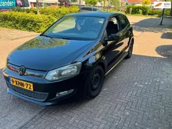 Zwart Gebruikt 2010 VW Polo Hatchback | € 1.699 (Eerlijke prijs)
