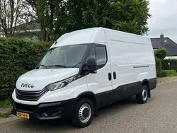 Wit Gebruikt 2022 Iveco Daily Van | € 27.900 (Goede deal)