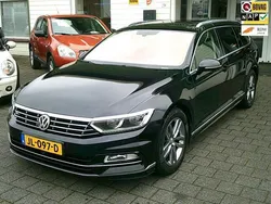 Zwart Gebruikt 2016 VW Passat R-line Stationwagen | € 12.950 (Eerlijke prijs)