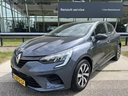 Grijs Gebruikt 2023 Renault Clio V Equilibre Hatchback | € 16.450 (Eerlijke prijs)