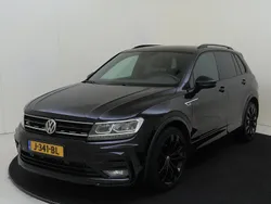 Zwart Gebruikt 2020 VW Tiguan Highline SUV | € 33.750 (Iets duurder)
