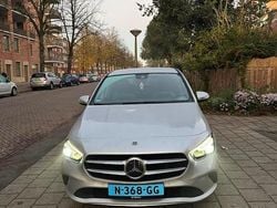 Gebruikt 2019 Mercedes B180 MPV | € 20.000 (Eerlijke prijs)