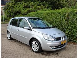 Grijs Gebruikt 2008 Renault Scénic II MPV | € 3.900 (Duur)