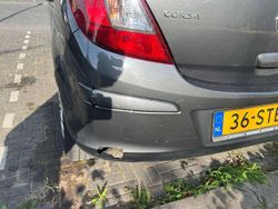 Gebruikt 2011 Opel Corsa S MPV | € 1.700 (Goede deal)