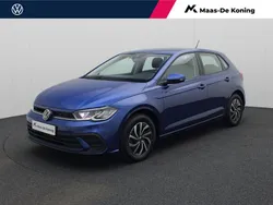 Blauw Gebruikt 2023 VW Polo Life Hatchback | € 18.740 (Goede deal)