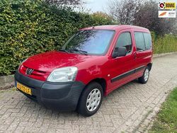 Rood Gebruikt 2007 Peugeot Partner Van | € 1.650 (Iets duurder)