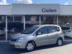 Grijs Gebruikt 2003 Toyota Corolla Verso Sol MPV | € 4.200 (Duur)