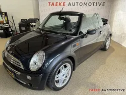 Zwart, metallic lak Gebruikt 2005 Mini One Cabriolet Pepper Cabriolet | € 2.950 (Goede deal)