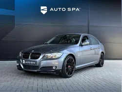 Grijs, metallic lak Gebruikt 2010 BMW 318 M Sport Sedan | € 9.999 (Iets duurder)