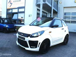 Wit Gebruikt 2022 Ligier JS50 Hatchback | € 13.950 (Eerlijke prijs)
