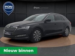 Zwart Gebruikt 2022 Skoda Superb Business Line Stationwagen | € 25.950 (Goede deal)