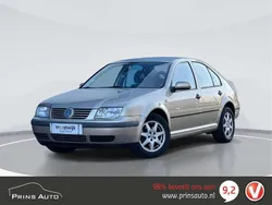 Beige Gebruikt 2002 VW Bora Sedan | € 1.999 (Eerlijke prijs)