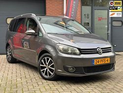 Grijs Gebruikt 2011 VW Touran Highline MPV | € 6.250 (Eerlijke prijs)