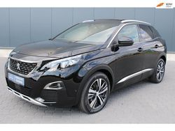 Zwart (metallic) Gebruikt 2018 Peugeot 3008 GT-line SUV | € 16.500 (Eerlijke prijs)