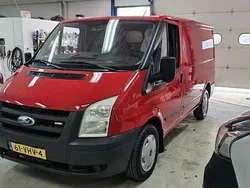 Rood Gebruikt 2007 Ford Transit Van | € 3.950 (Iets duurder)