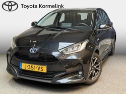 Zwart Gebruikt 2020 Toyota Yaris Edition Hatchback | € 21.750 (Iets duurder)