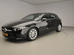 Zwart Gebruikt 2019 Mercedes A200 Hatchback | € 23.900 (Super prijs)