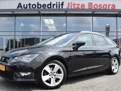Zwart, metallic lak Gebruikt 2016 Seat Leon ST FR Stationwagen | € 10.950 (Eerlijke prijs)