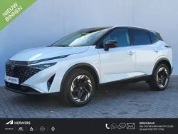 Twotone(white/black) Gebruikt 2025 Nissan Qashqai N-Connecta SUV | € 36.935 (Eerlijke prijs)