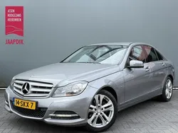 Grijs, metallic lak Gebruikt 2011 Mercedes C180 Avantgarde Sedan | € 8.899 (Eerlijke prijs)